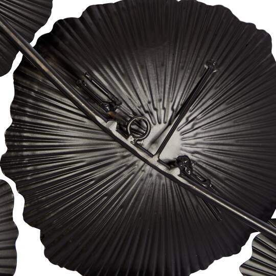 CosmoLiving by Cosmopolitan Black Metal Wall Décor